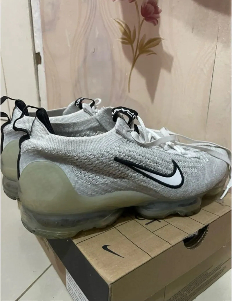 Nike Vapormax Grey photo 1
