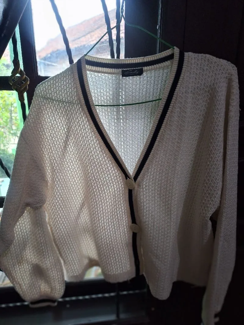 Cardigan Rajut Smily Makoto photo 1