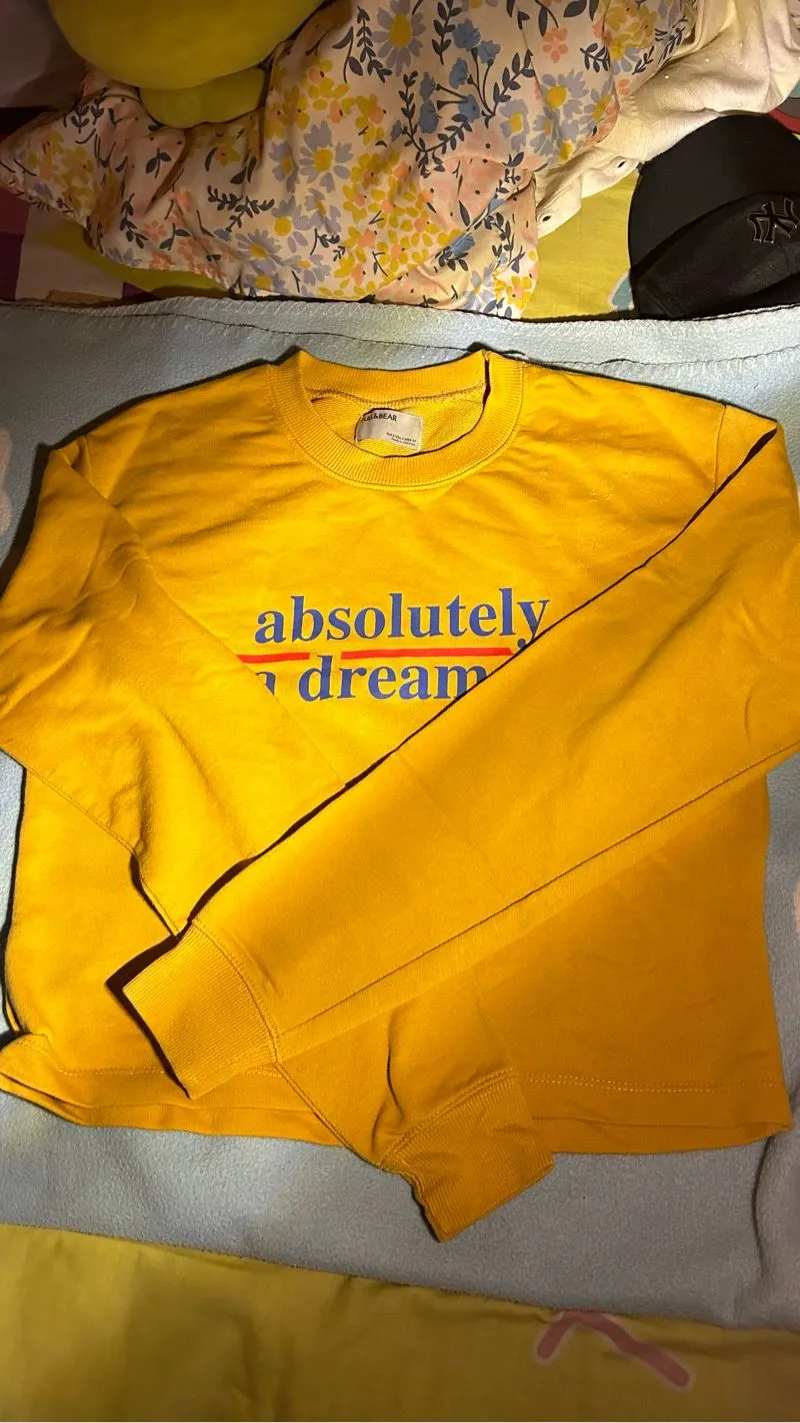 P&B sweatshirt size s crop photo 1