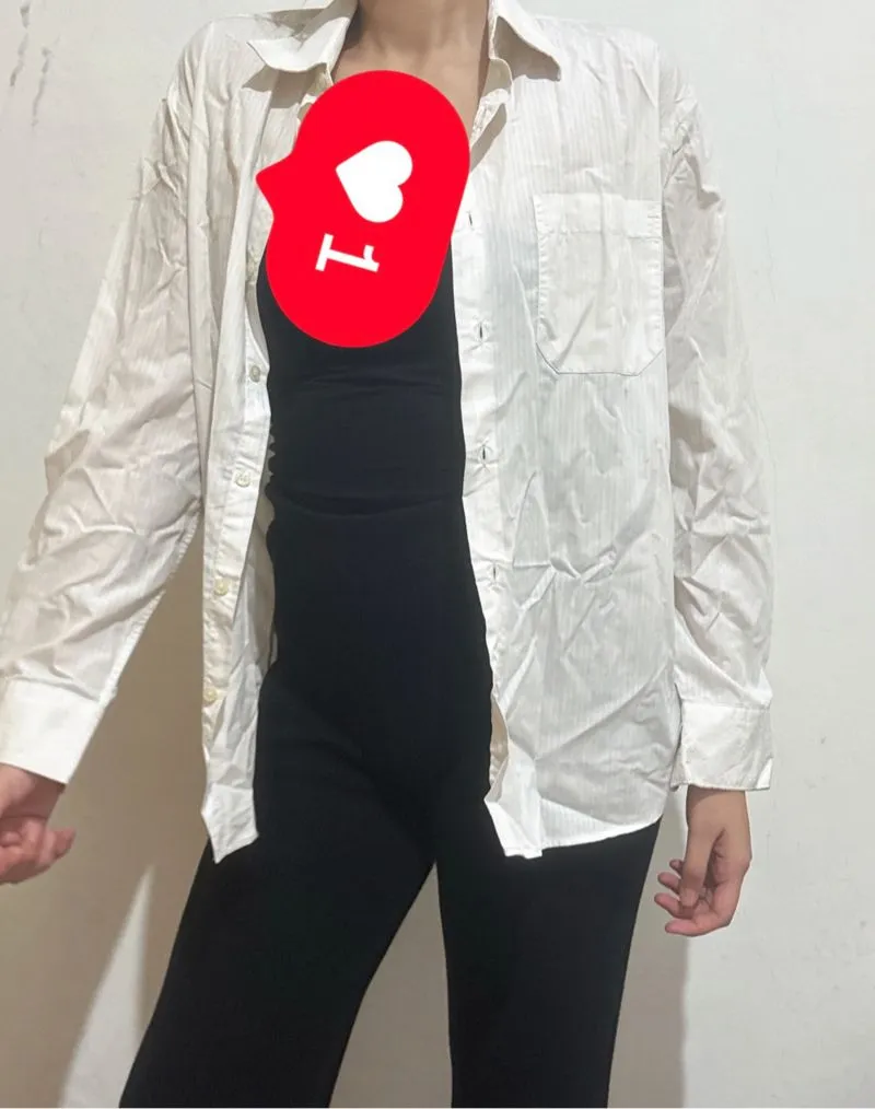 Minimalist Shirt Wanita white photo 1