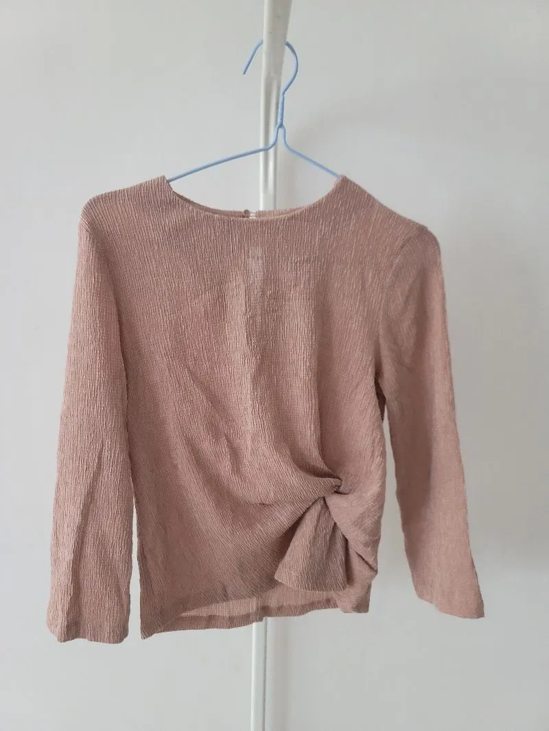 H&m pink blouse photo 1