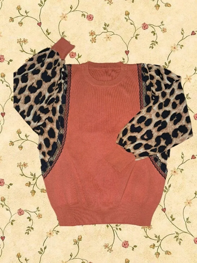 Leopard Sweater Vintage  photo 1
