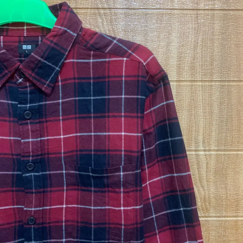 Kemeja Flanell Uniqlo Size L P photo 1