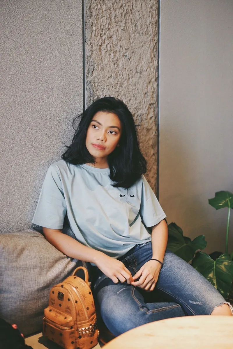 Minimalist Casual T-shirt Wanita multicolor cream blue photo 1