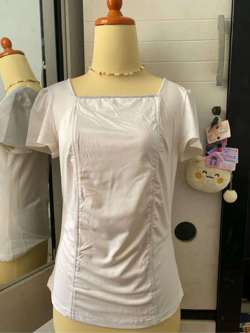 White top photo 1