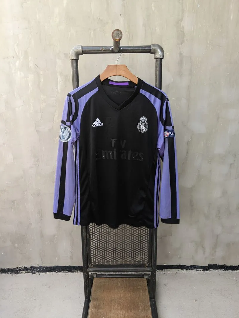KAOS JERSEY REAL MADRID photo 1