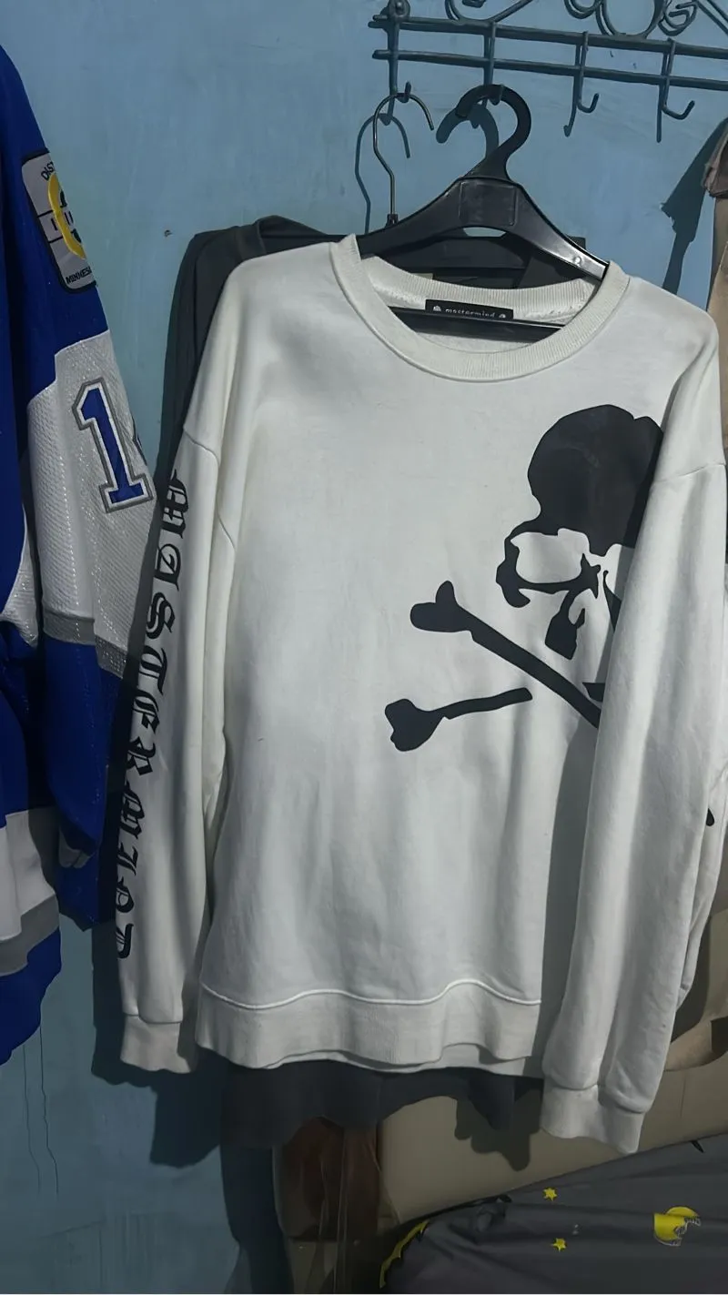 Master mind crewneck photo 1