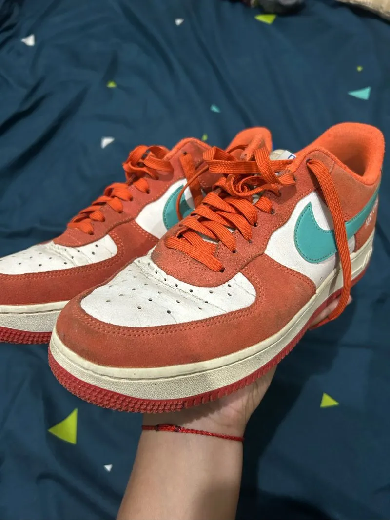 NIKE AIR FORCE 1 photo 1