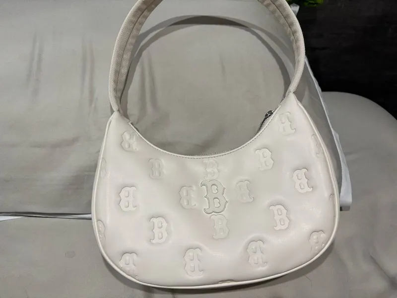MLB - Tas Bahu Wanita Boston Red Sox Monogram Embo photo 1
