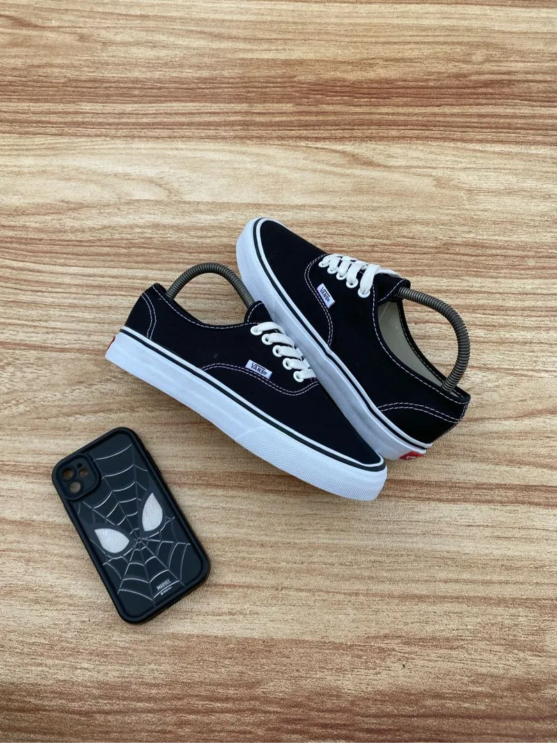 Vans Casual Sneakers Wanita white black photo 1