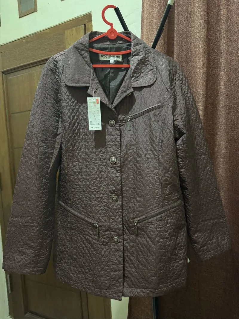 Jaket Wanita Daily Bahan Parasut warna coklat photo 1