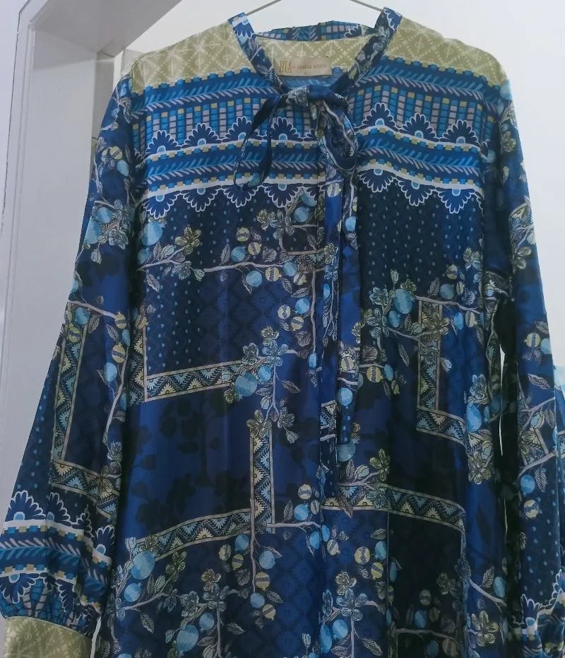 Banira gamis from bia by Zaskia Mecca warna navy photo 1