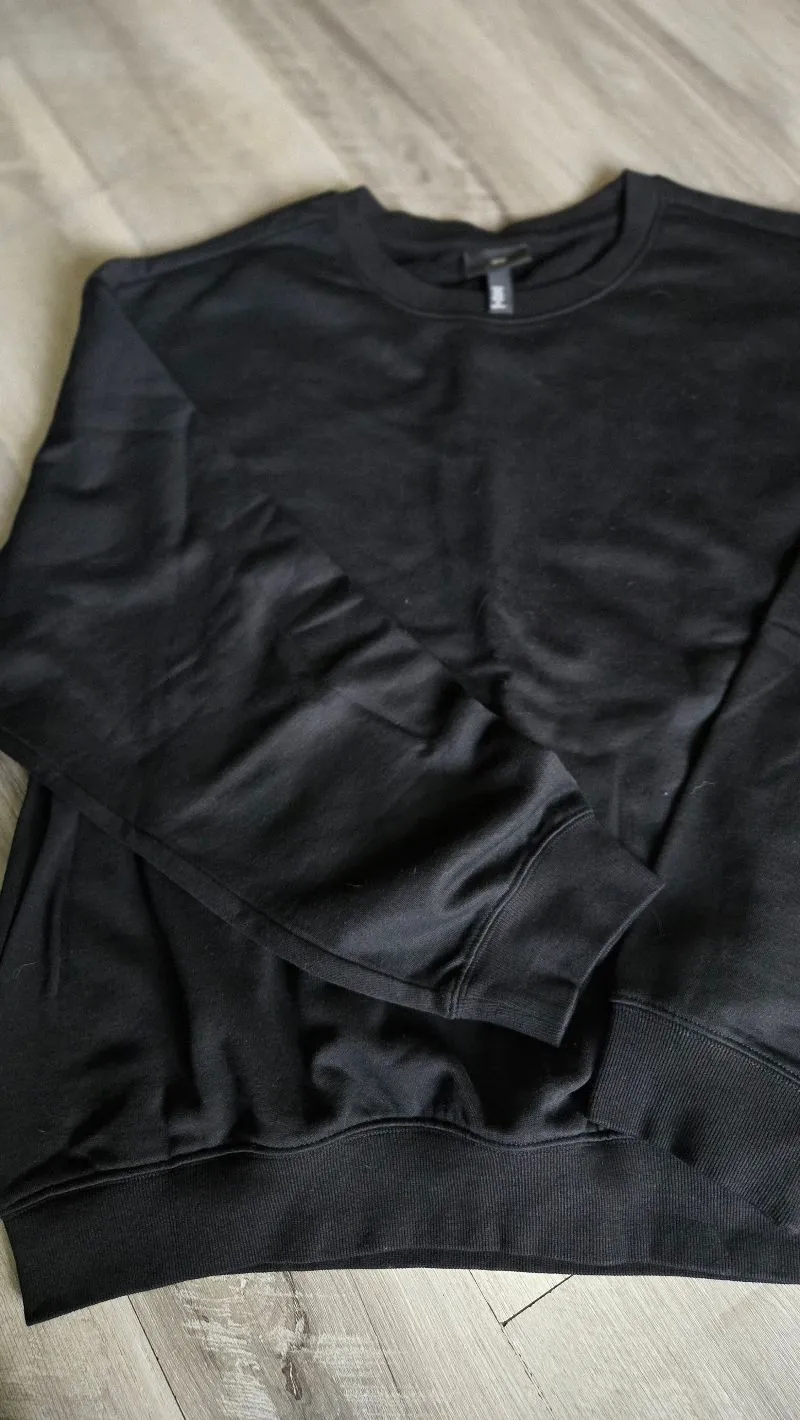 H&M Relaxed Fit photo 1