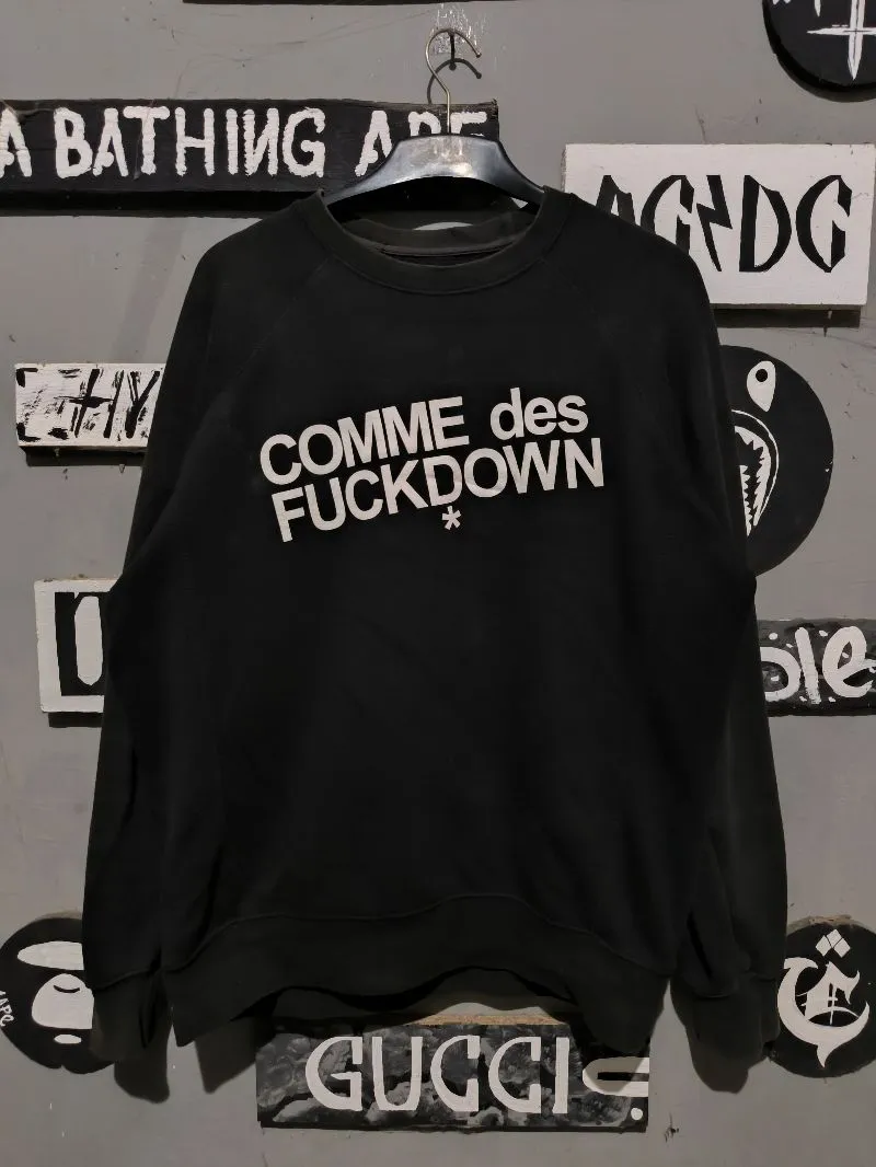 Crewneck COMME DES FUCKDOWN  photo 1