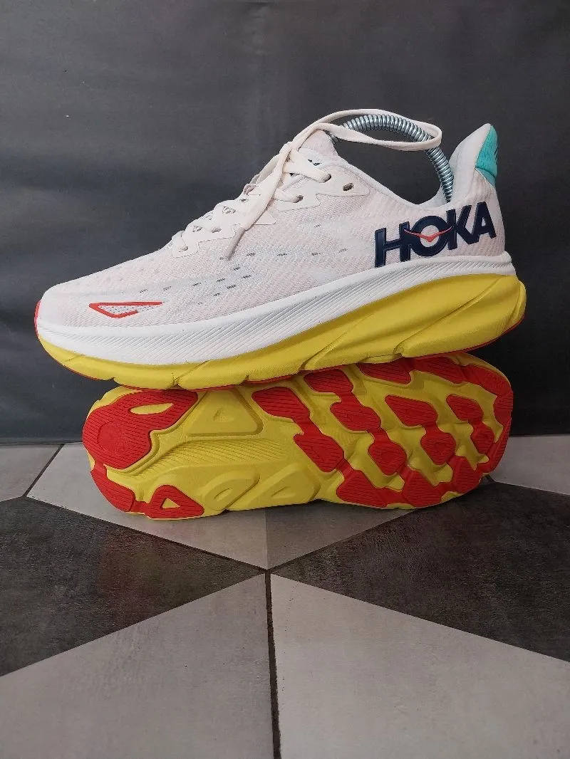 Hoka Clifton 9 photo 1