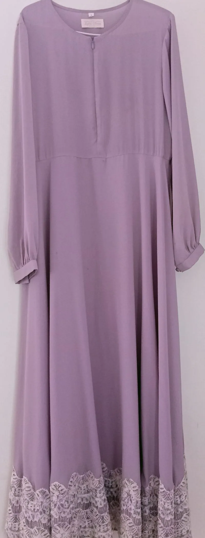 Lyra Virna gamis renda warna ungu muda, gamis aji 175000 photo 1