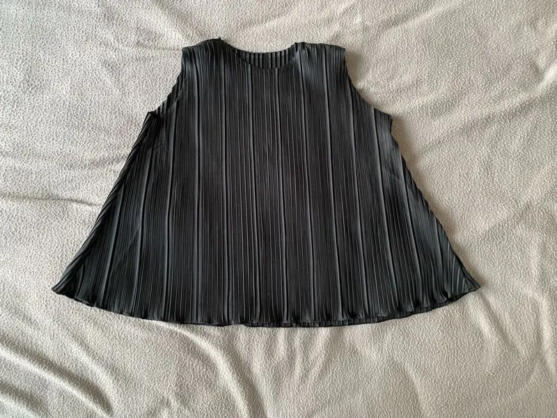 Flared top atasan black hitam photo 1