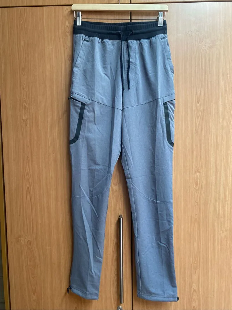 Under Armour Cargo Jogger photo 1