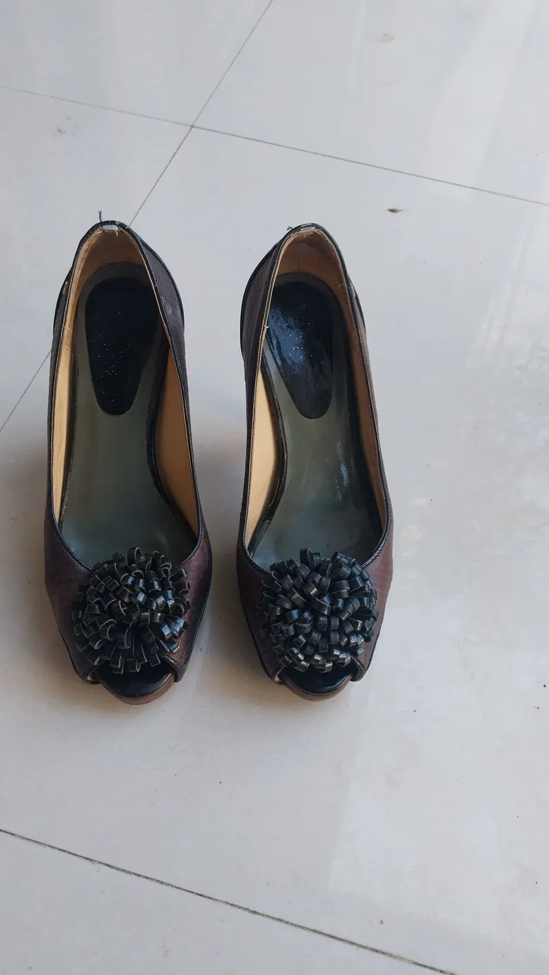 Bonia Luxury Heels Wanita burgundy black photo 1