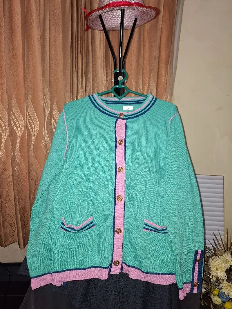 Korean Look Cardigan photo 1