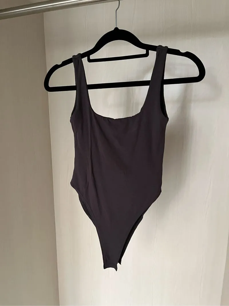 ARUS Square Neck Bodysuit photo 1