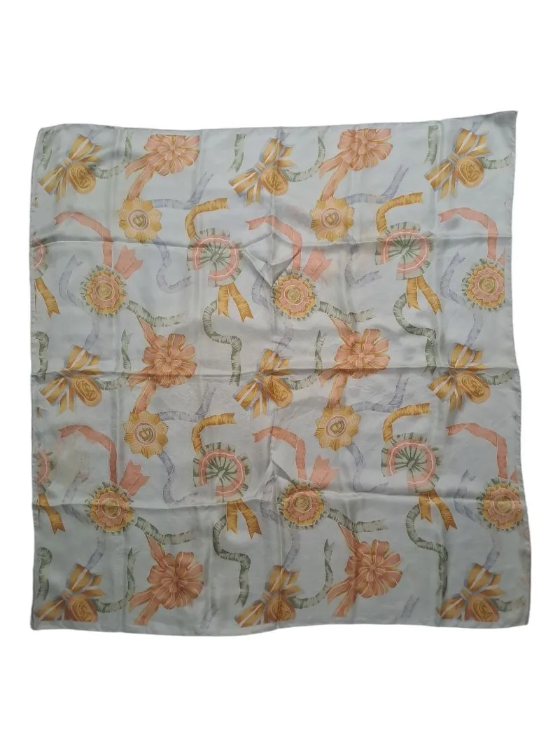 Vuntage Scarf photo 1