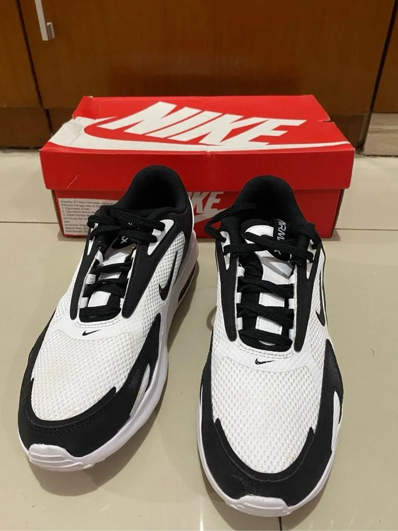 Nike Air Max Bolt  photo 1
