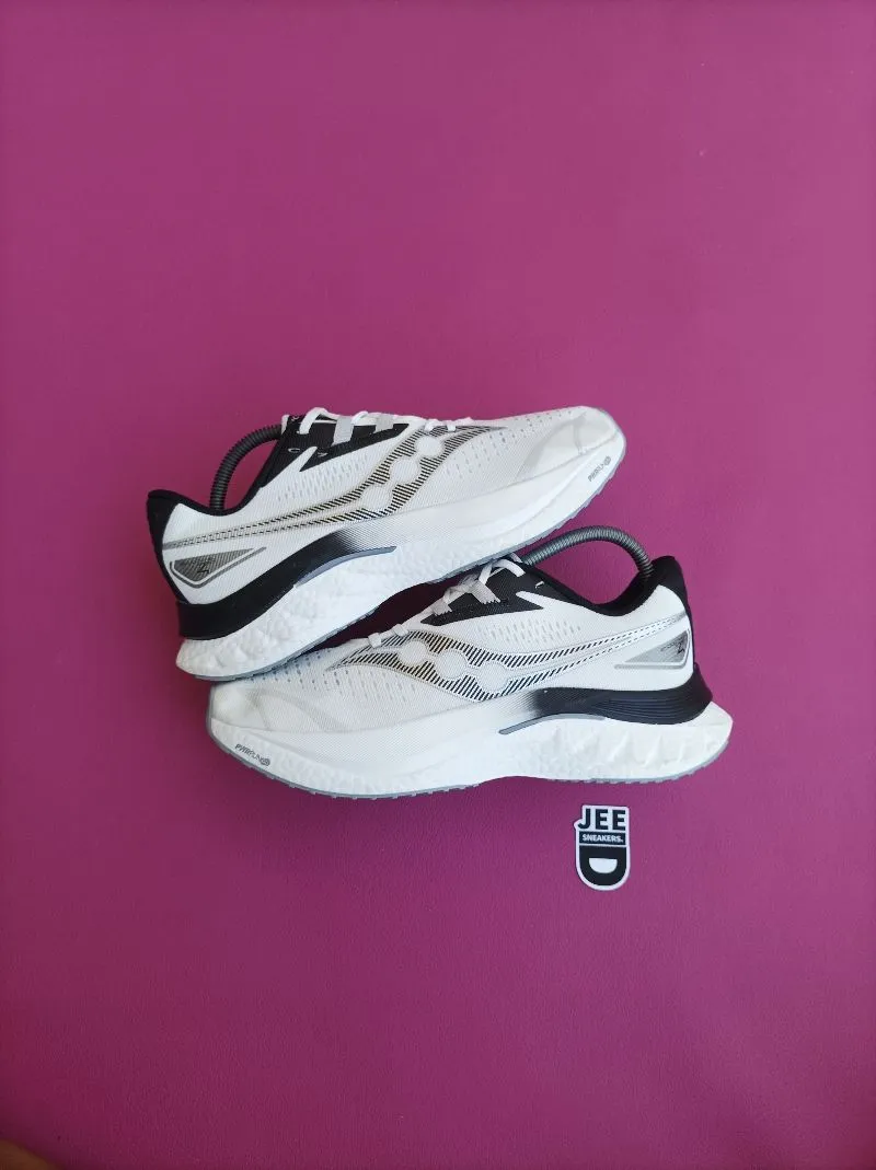 Saucony Endorphin Speed 4 photo 1