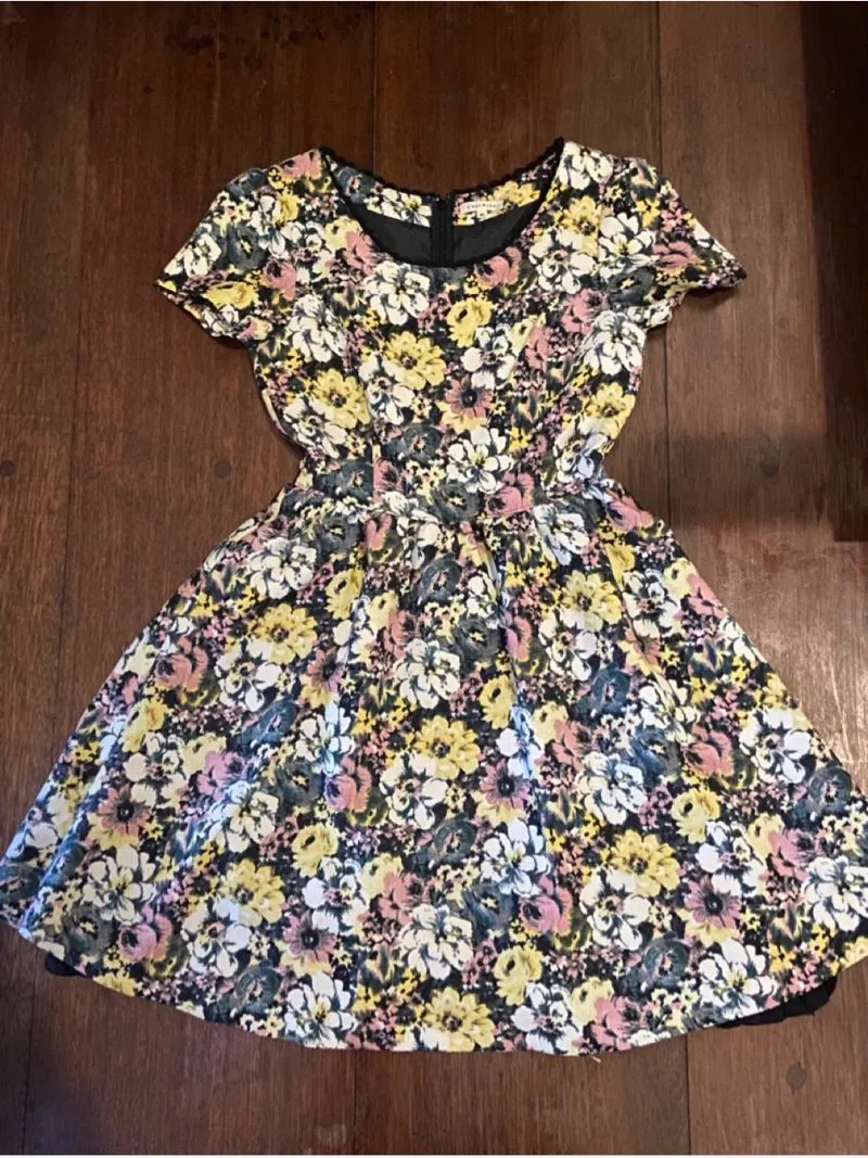Floral Vintage Mini Dress Classic photo 1