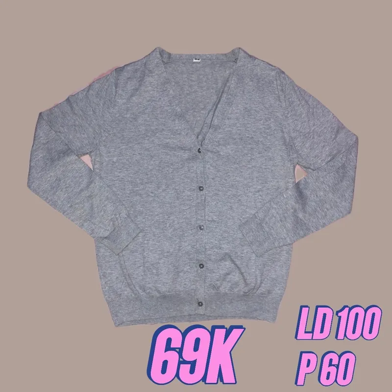 Uniqlo Casual Cardigan Wanita gray photo 1