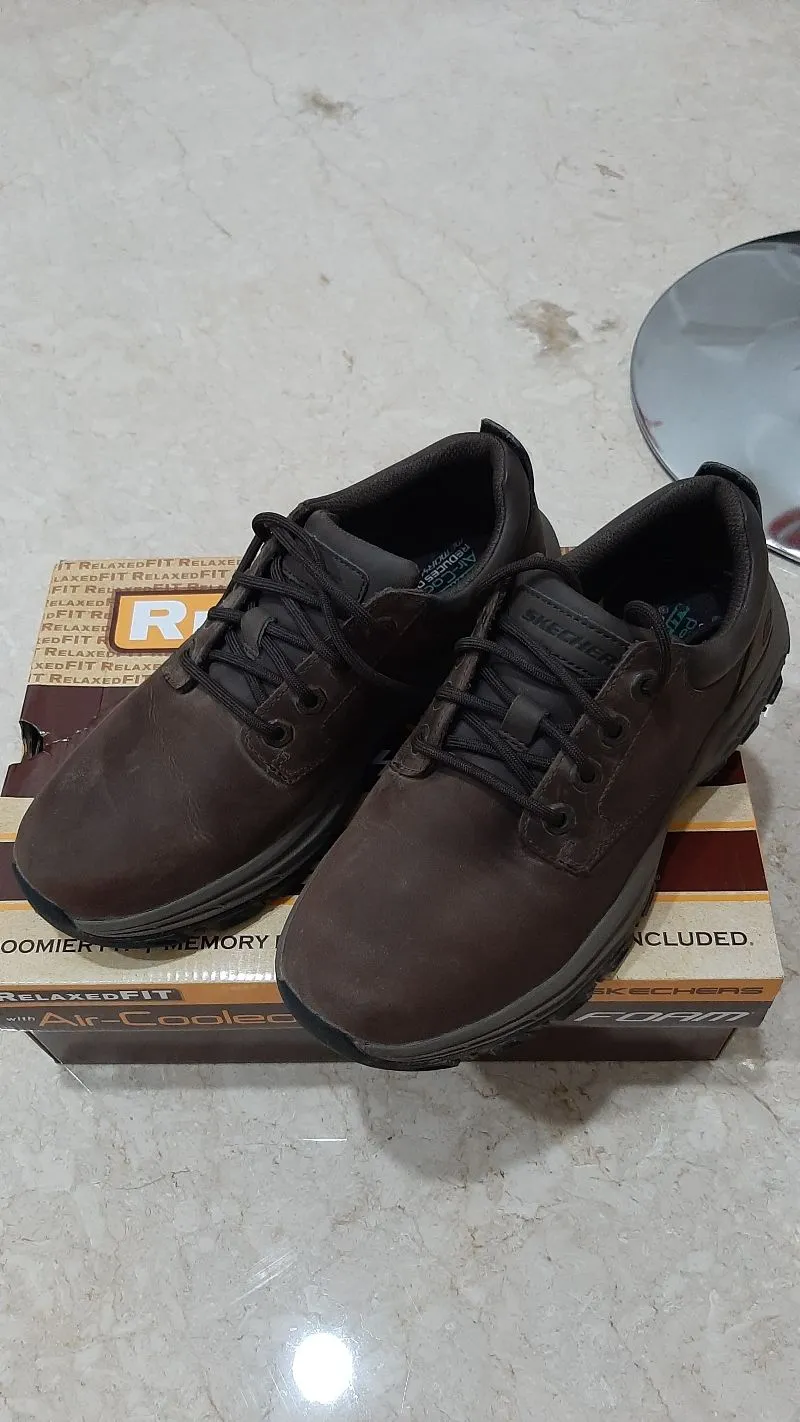 SKECHERS MEN'S SHOES - DARK BROWN photo 1