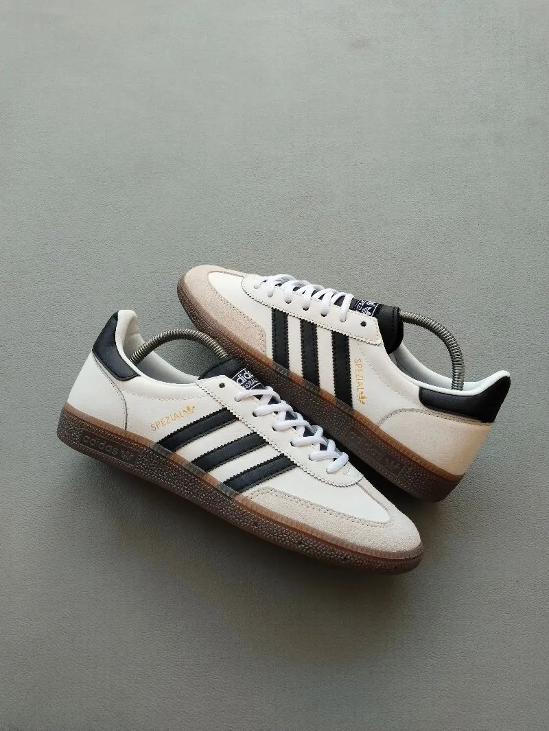 adidas spesial photo 1