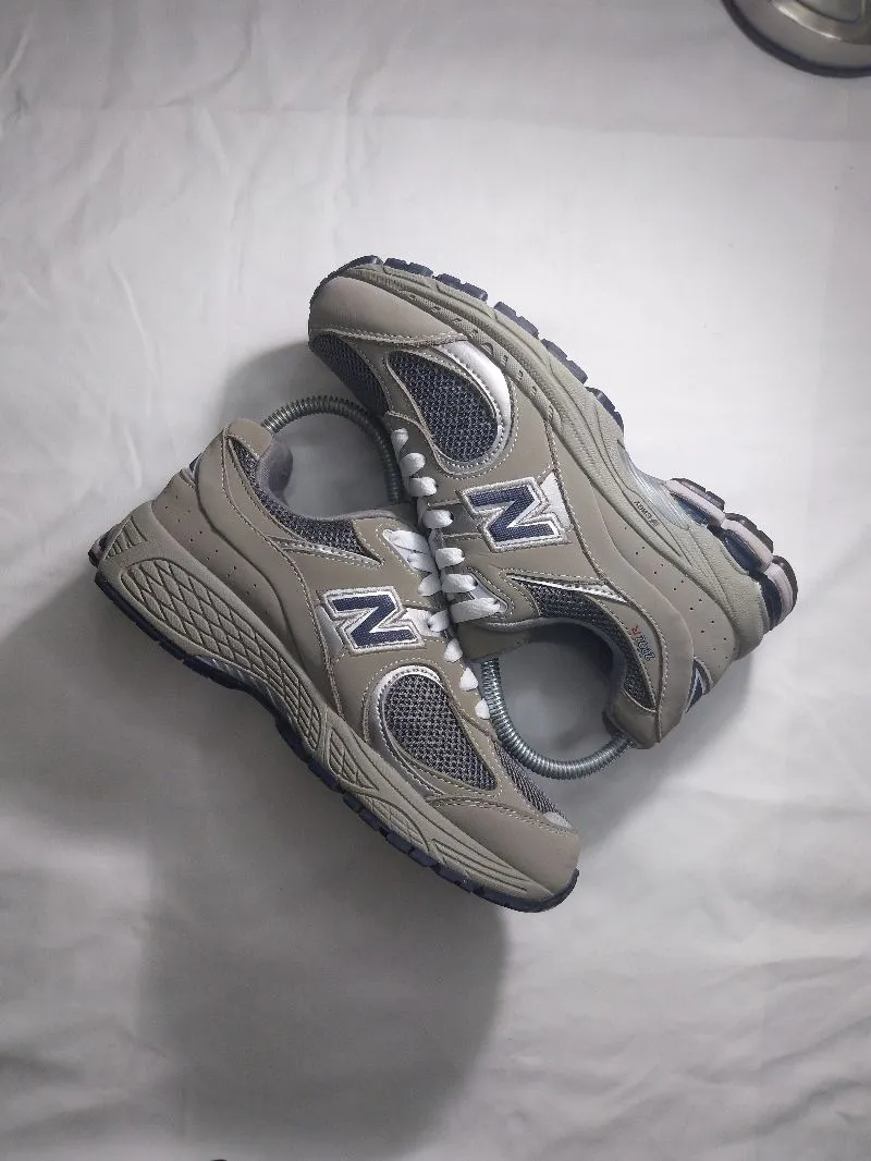 New Balance 2002R photo 1