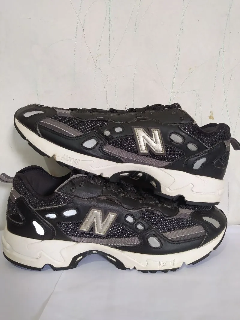 New balance 827 hitam (second ori) photo 1