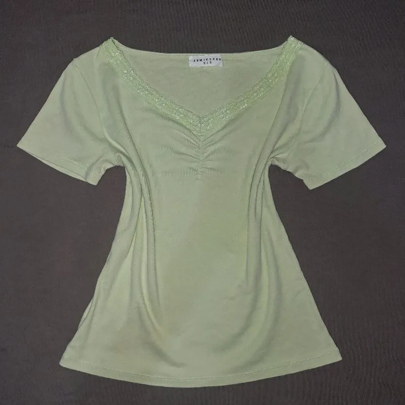 (Jappanese Brand) Y2K/ Green V-neck Lace Top photo 1