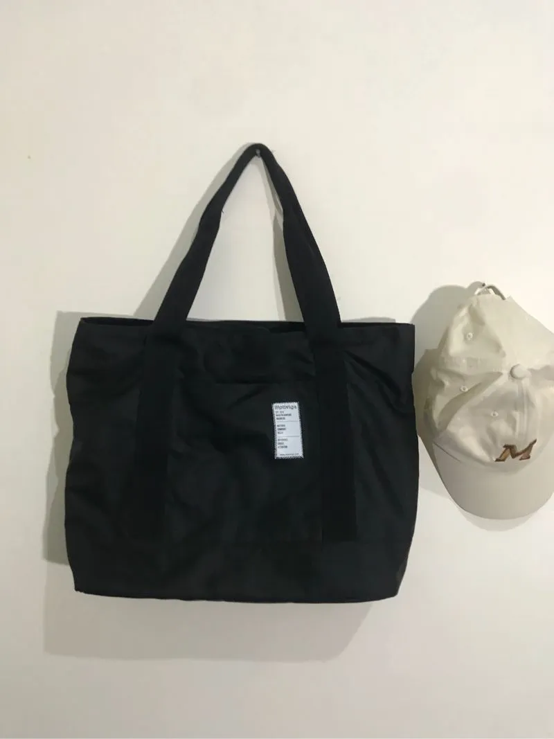 Preloved Totebag Motiviga Unisex Bella Dominant photo 1