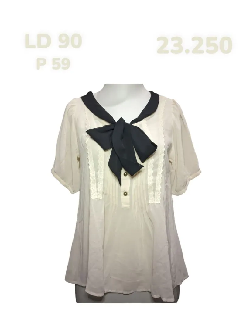 Blouse photo 1