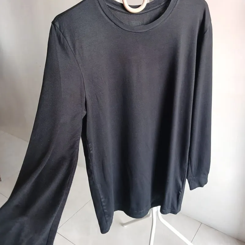 UNIQLO HEATTECH Cotton Crew Neck T-Shirt / Long Sleeve Black photo 1