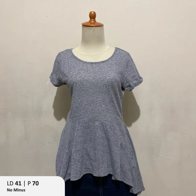 NewLook Grey Peplum photo 1