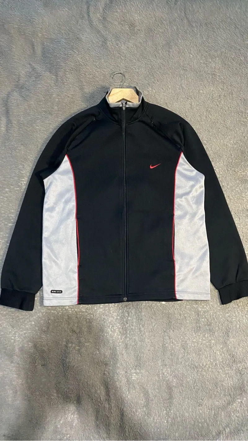 tracktop nike no minus photo 1