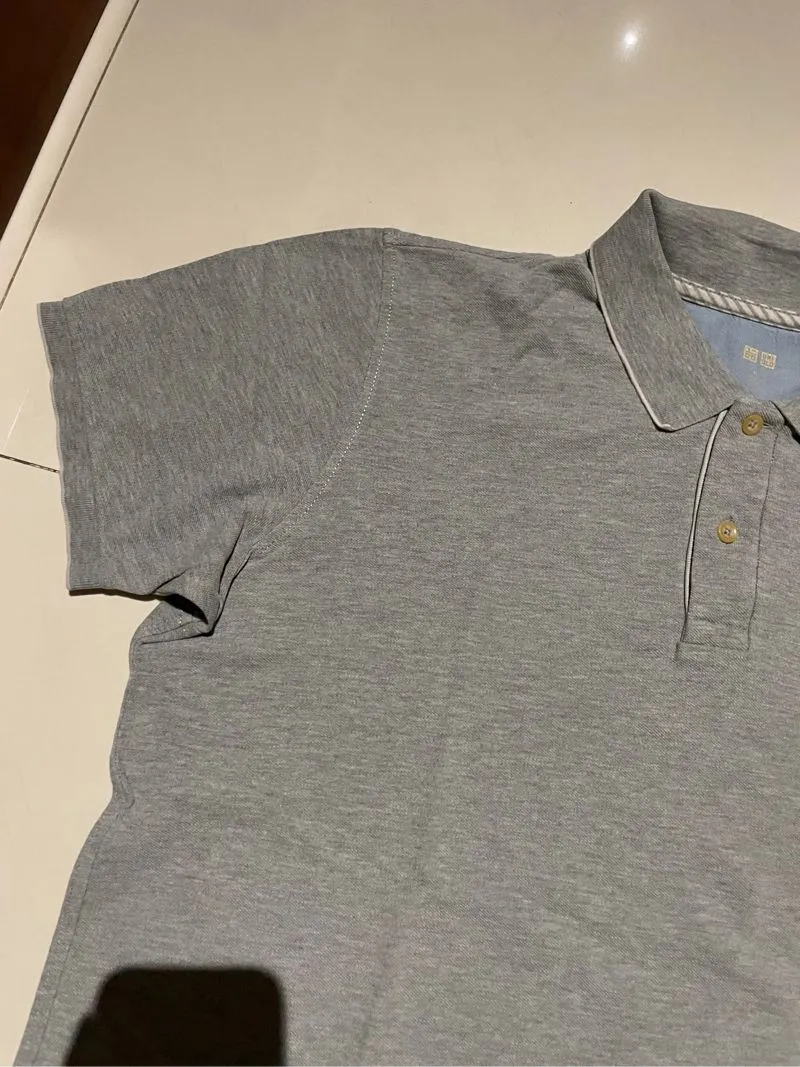 Uniqlo Polo Top in Grey photo 1