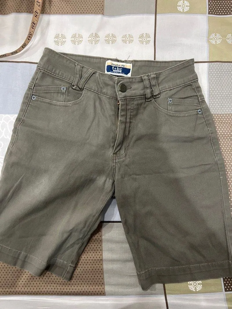 Gray Denim Shorts Size M photo 1