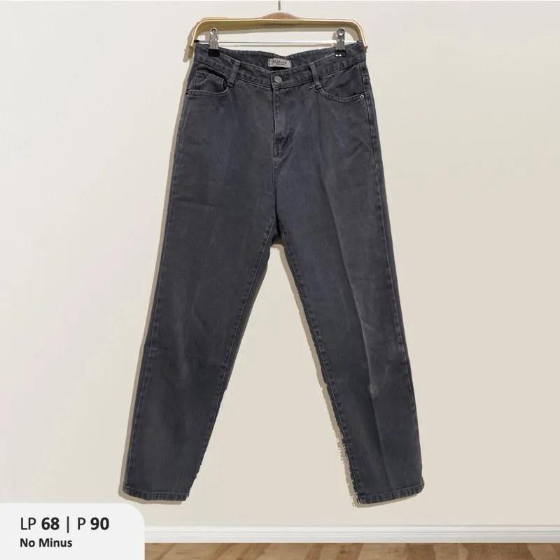 Grey Jeans photo 1