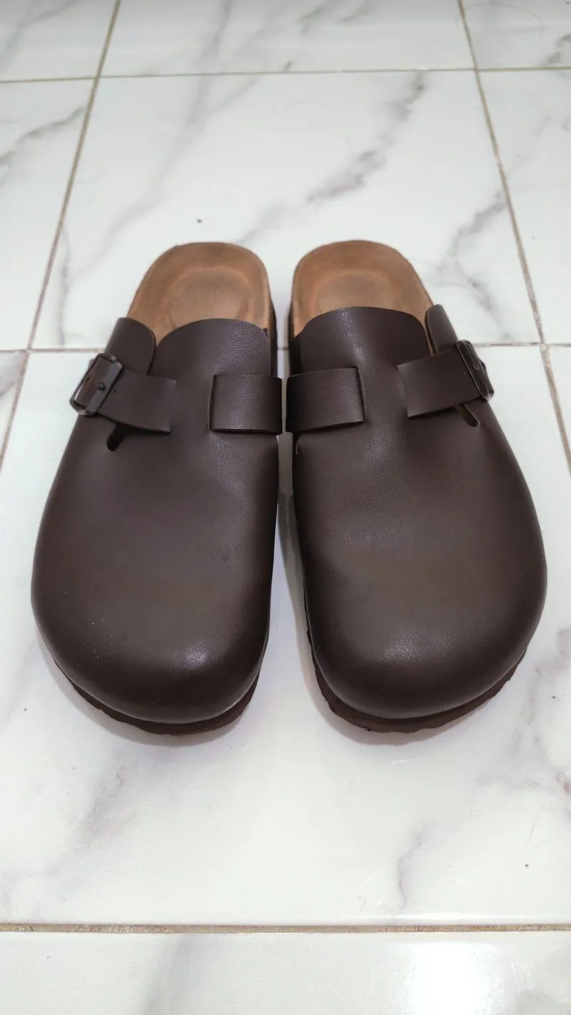 Bata Benjamin Slip-on Clogs, Coklat photo 1