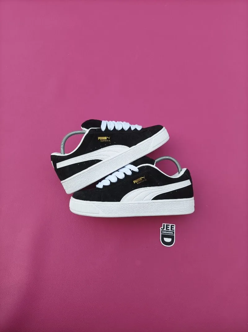 Puma Suede XL Black White photo 1