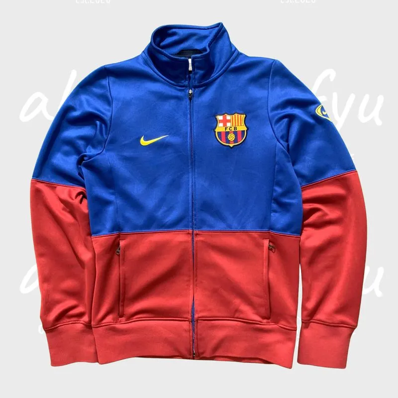 Tracktop NIKE Barcelona Preloved