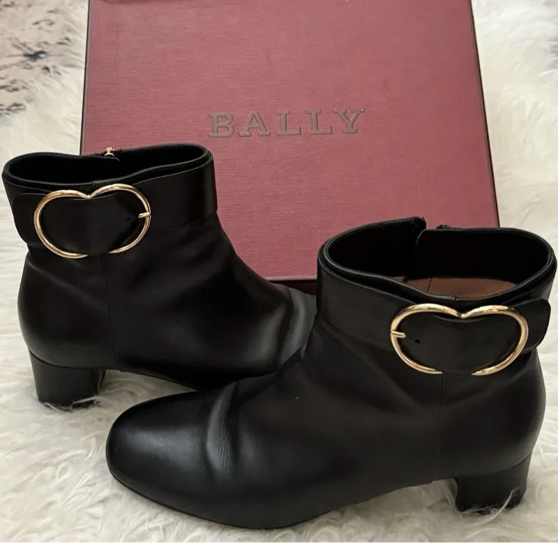 Sepatu boots Bally photo 1