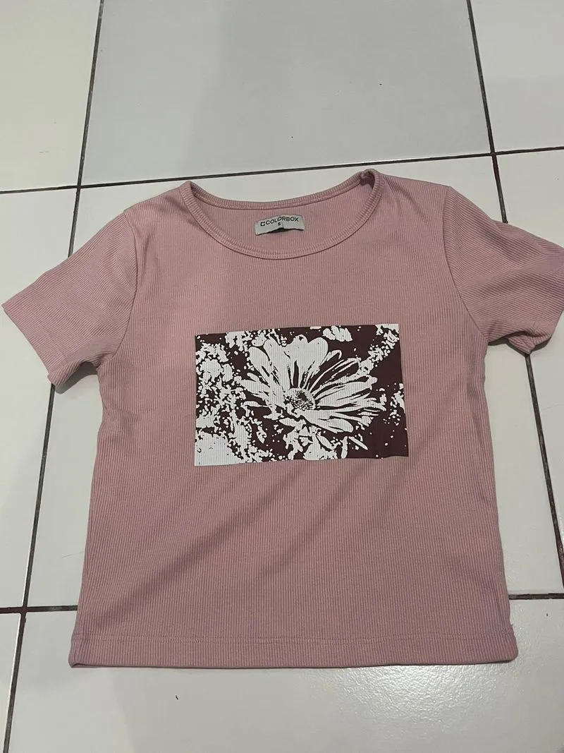 Colorbox Baby Tee Size S photo 1