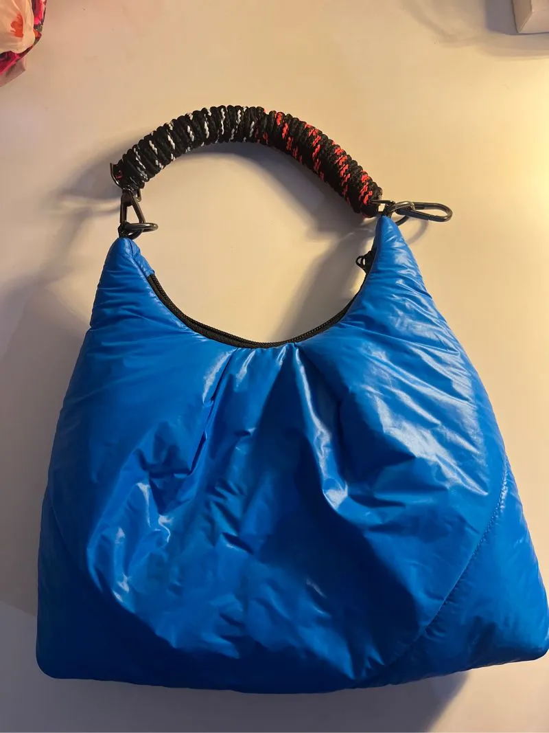puffy shoulder bag photo 1