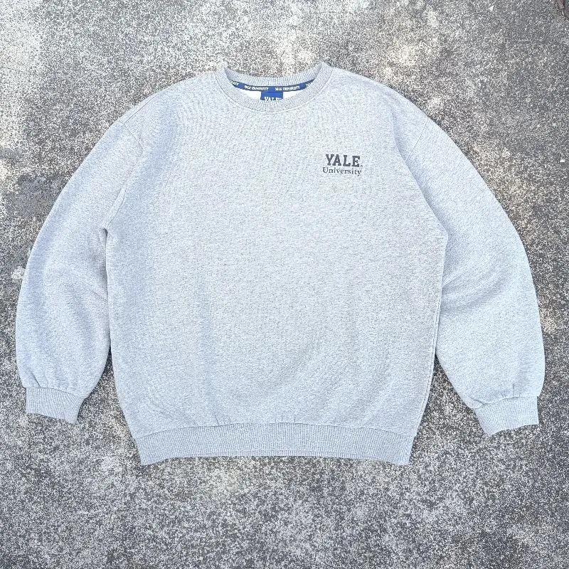 Crewneck Yale photo 1